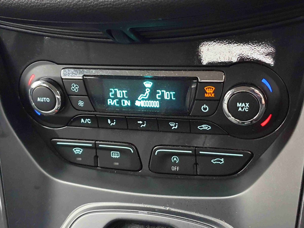 Used Ford Kuga 2015 for sale - 77280979: Photo 25