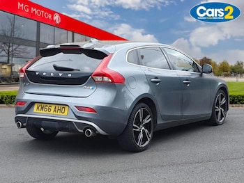 Used Volvo V40 2016 for sale - 79501935: Photo
