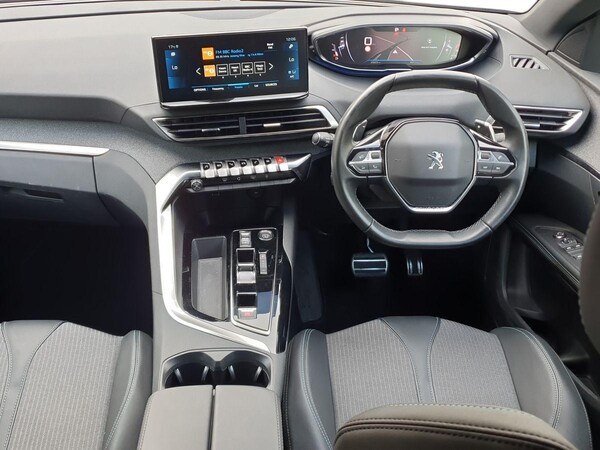 Used Peugeot 3008 2023 for sale - 76062241: Photo 11