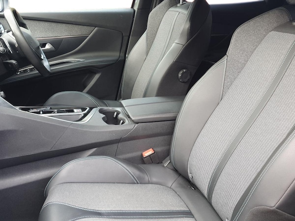 Used Peugeot 3008 2023 for sale - 76062241: Photo 16