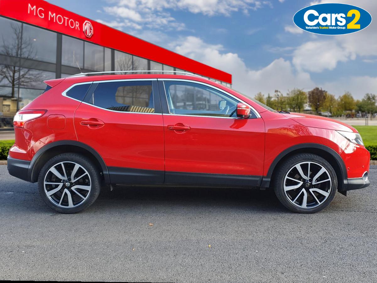 Used Nissan Qashqai 2016 for sale - 76410571: Photo 2