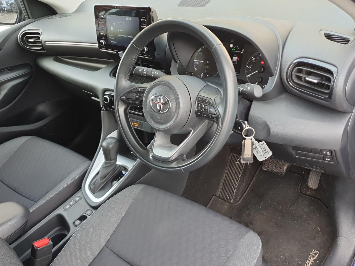 Used Toyota Yaris 2022 for sale - 76487402: Photo 10