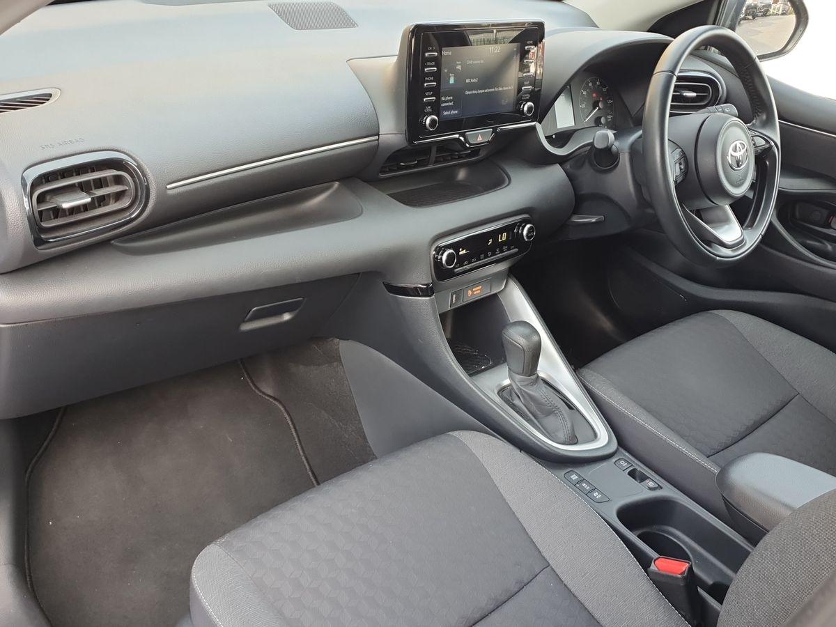 Used Toyota Yaris 2022 for sale - 76487402: Photo 15