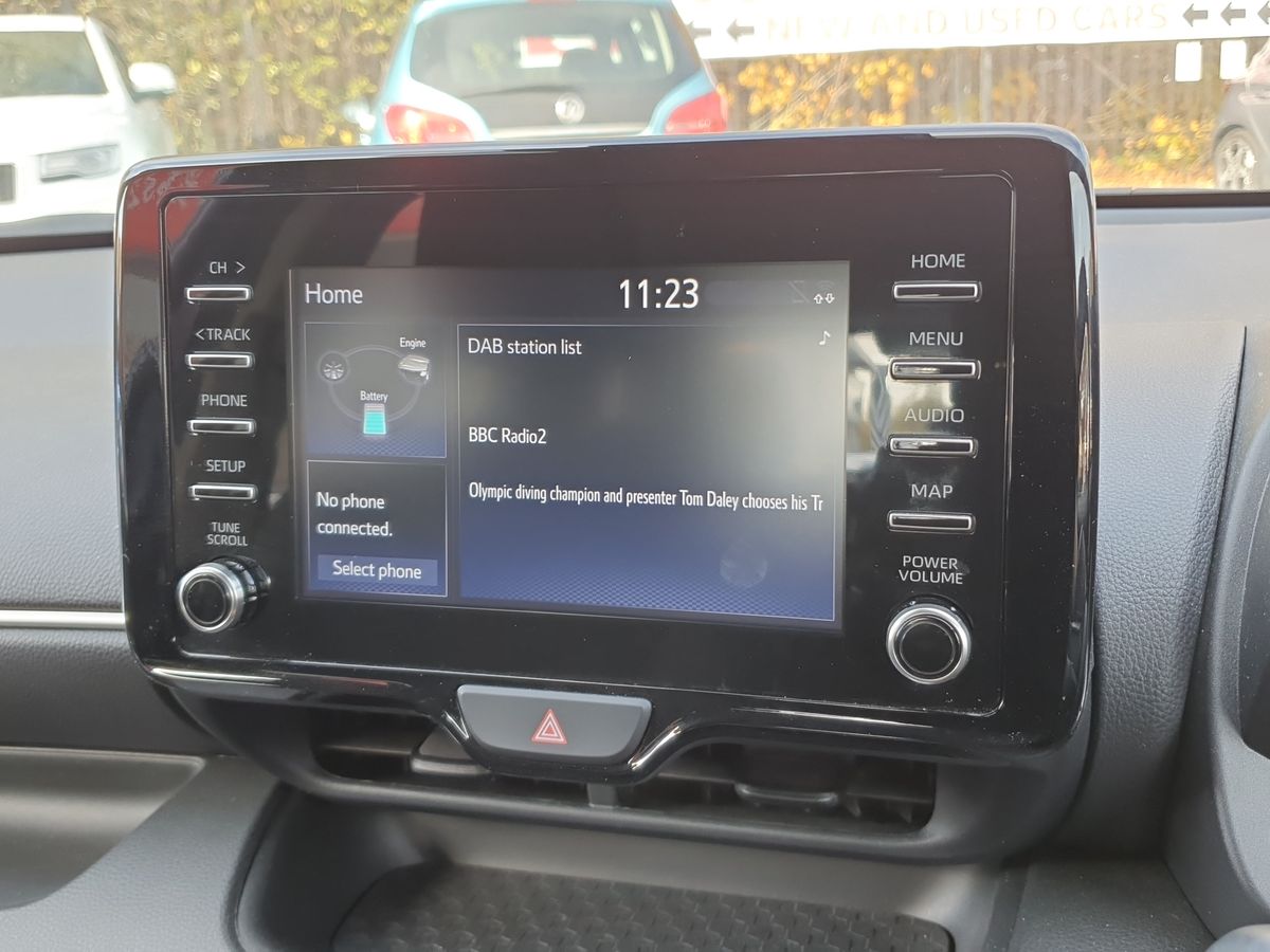 Used Toyota Yaris 2022 for sale - 76487402: Photo 19