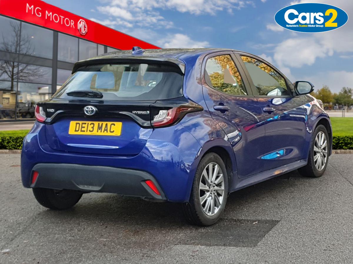 Used Toyota Yaris 2022 for sale - 76487402: Photo 3