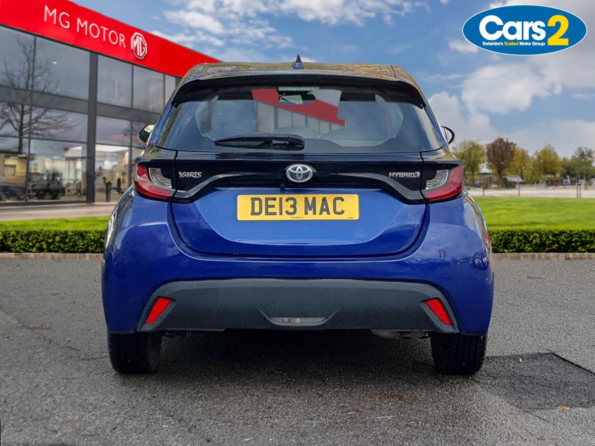 Used Toyota Yaris 2022 for sale - 76487402: Photo 4