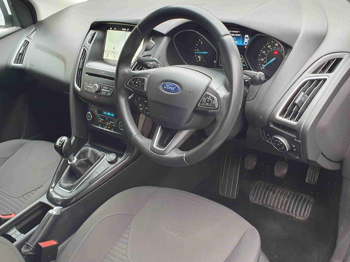 Used Ford Focus 2017 for sale - 77442657: Photo 10