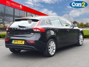 Used Volvo V40 2015 for sale - 78518673: Photo