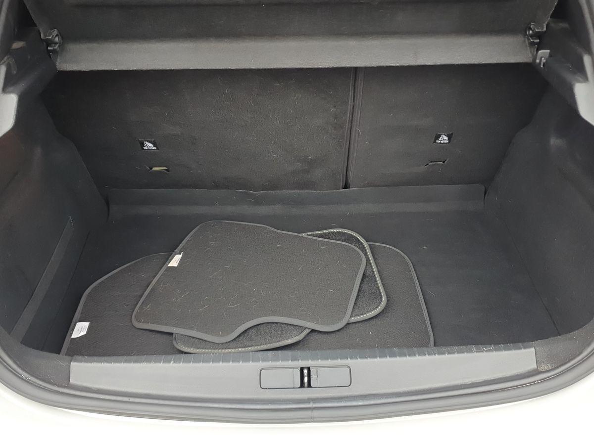 Used Peugeot 208 2020 for sale - 76563879: Photo 18