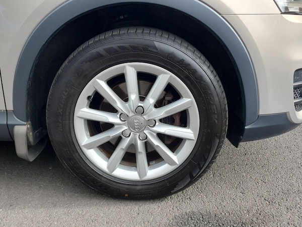 Used Audi Q3 2014 for sale - 76062114: Photo 9