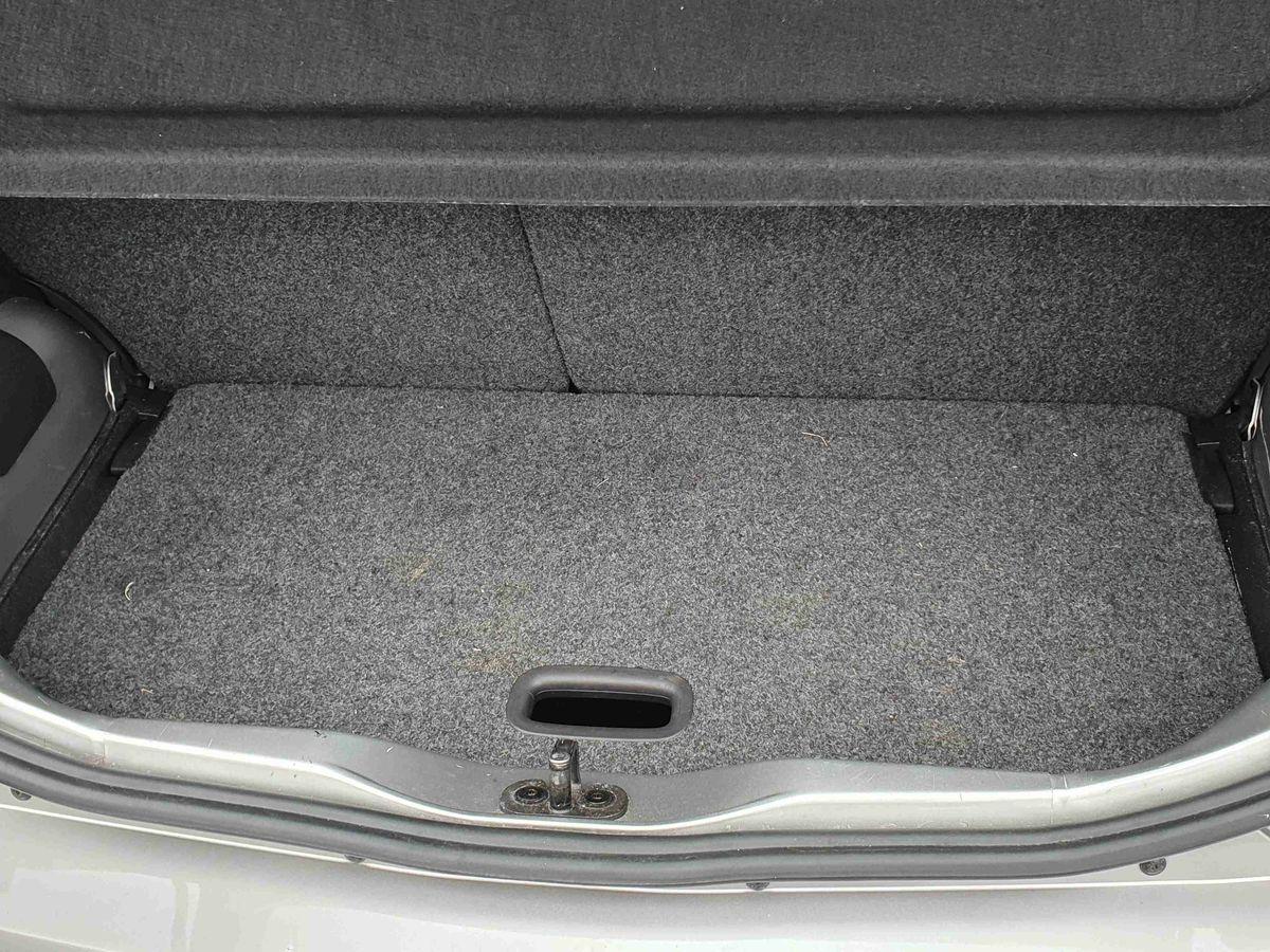 Used Volkswagen up! 2015 for sale - 78094578: Photo 18