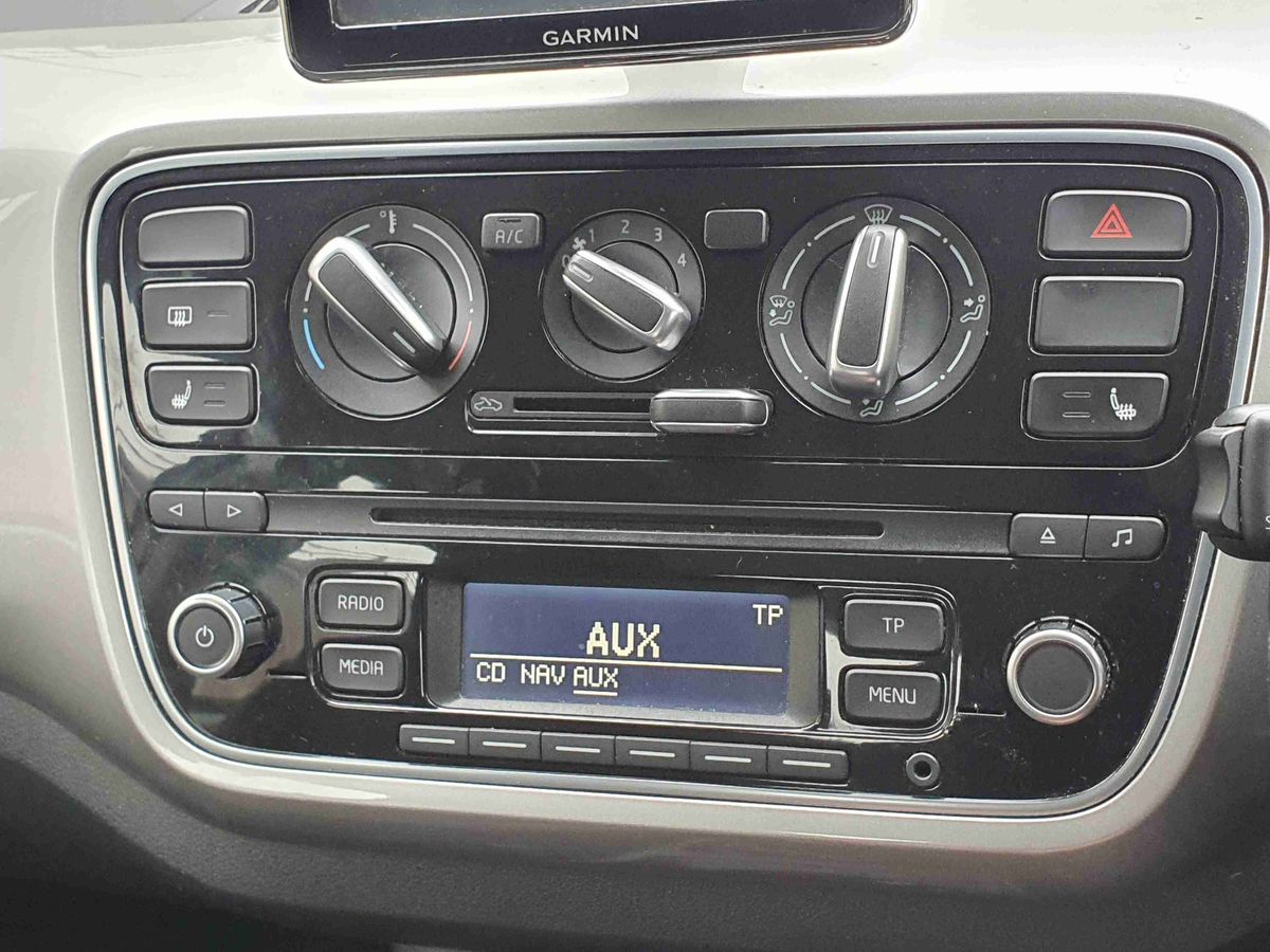 Used Volkswagen up! 2015 for sale - 78094578: Photo 20