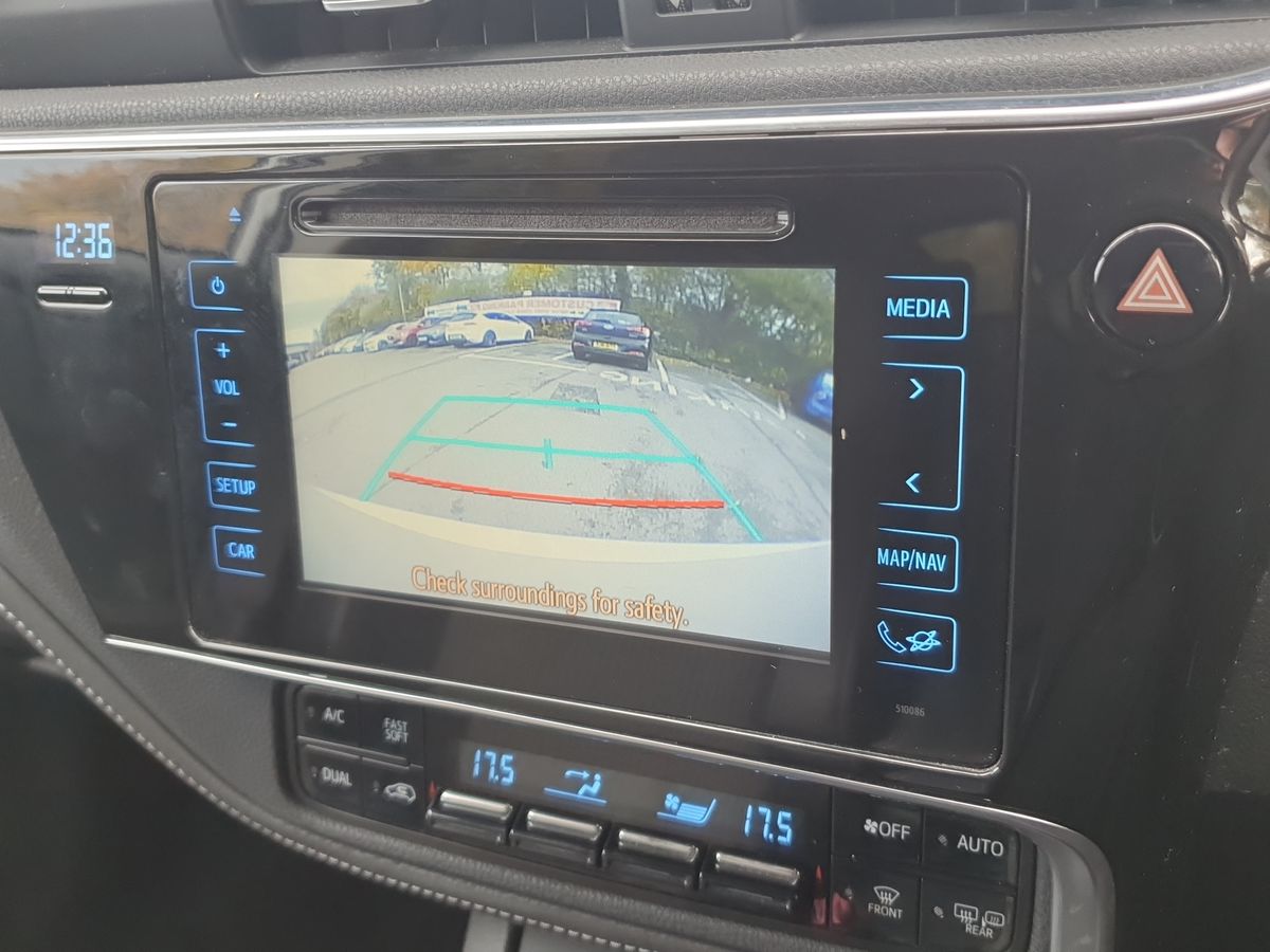 Used Toyota Auris 2015 for sale - 76544512: Photo 24