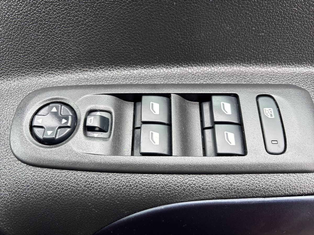 Used Peugeot Rifter 2020 for sale - 76717263: Photo 21