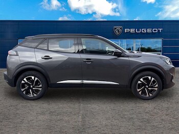 Used Peugeot 2008 2022 for sale - 76442036: Photo