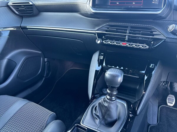Used Peugeot 2008 2023 for sale - 76015135: Photo 18
