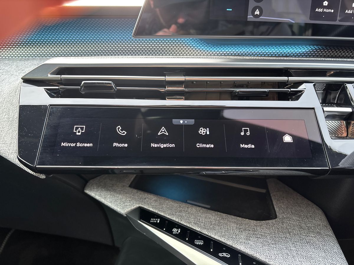 Used Peugeot 3008 2024 for sale - 76984039: Photo 22