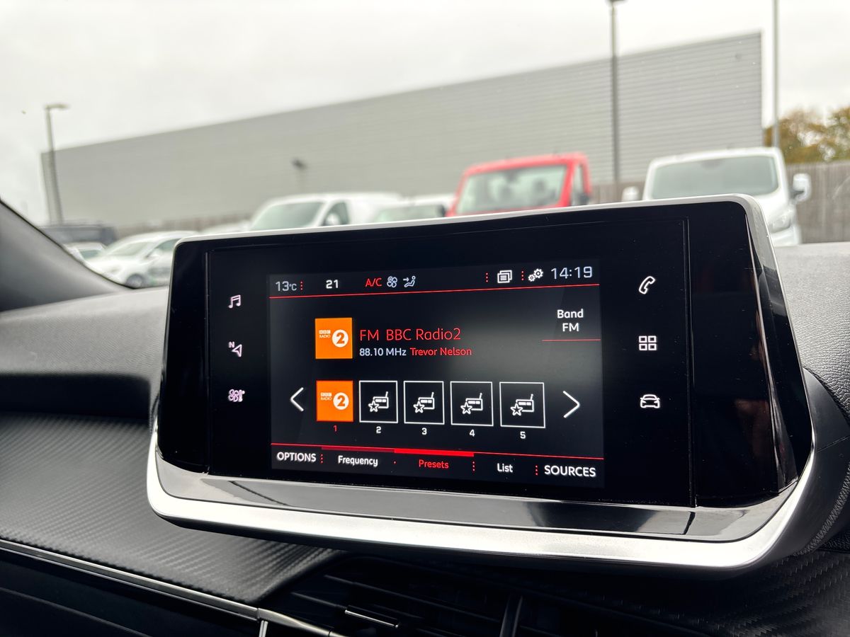 Used Peugeot 2008 2023 for sale - 76112021: Photo 22