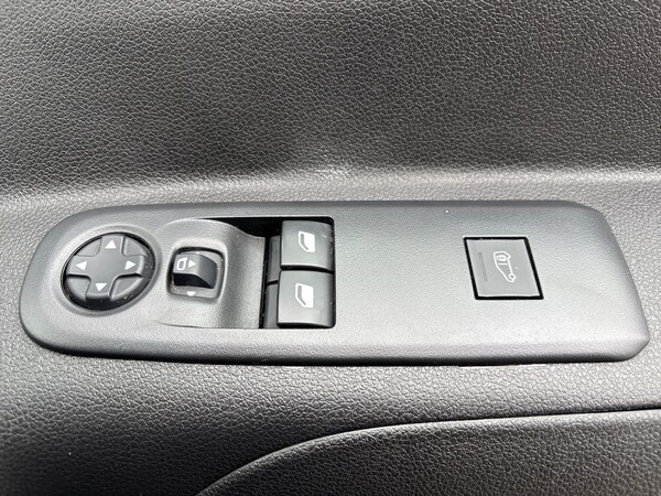 Used Peugeot Partner 2021 for sale - 75590956: Photo 21