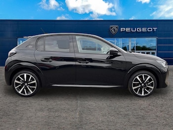 Used Peugeot 208 2023 for sale - 76390096: Photo