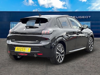 Used Peugeot 208 2023 for sale - 76390096: Photo