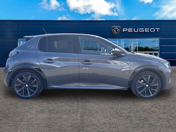 Used Peugeot 208 2023 for sale - 78022270: Photo