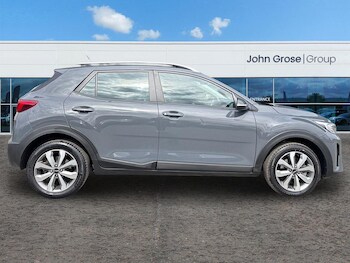 Used Kia Stonic 2023 for sale - 78187084: Photo