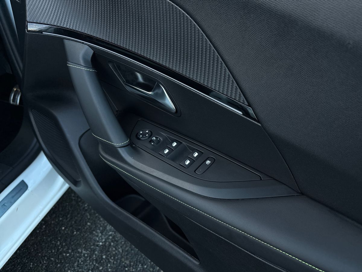 Used Peugeot 2008 2021 for sale - 76691537: Photo 21