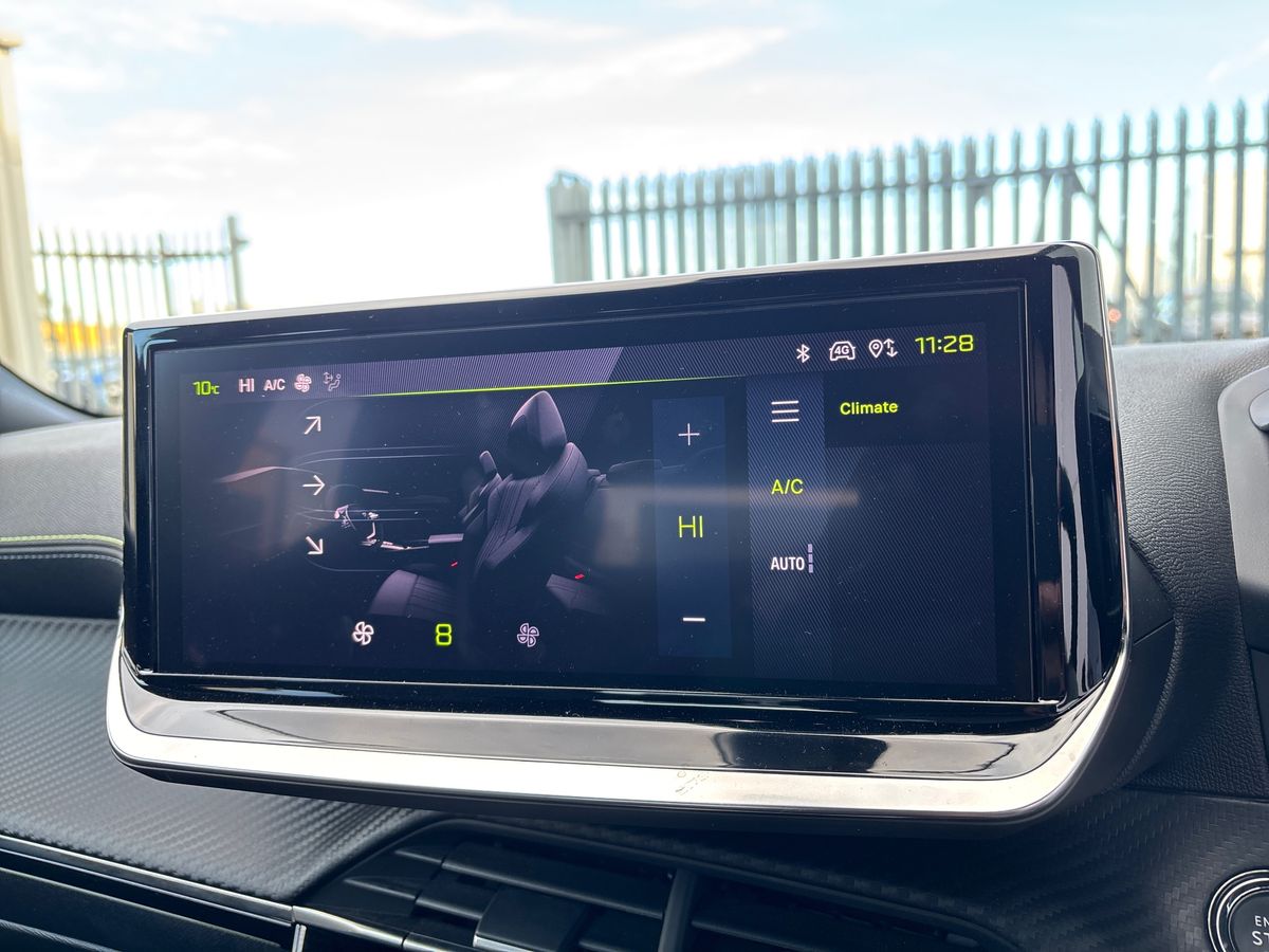 Used Peugeot 2008 2023 for sale - 76874539: Photo 19