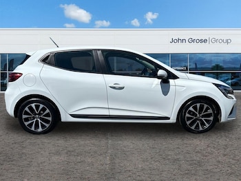 Used Renault Clio 2021 for sale - 78102997: Photo