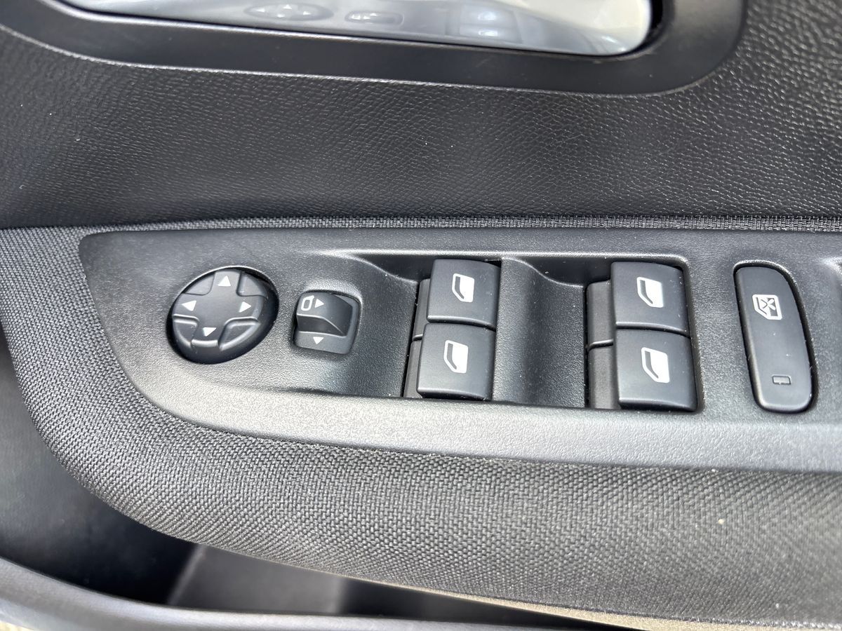 Used Peugeot 208 2023 for sale - 76112469: Photo 21