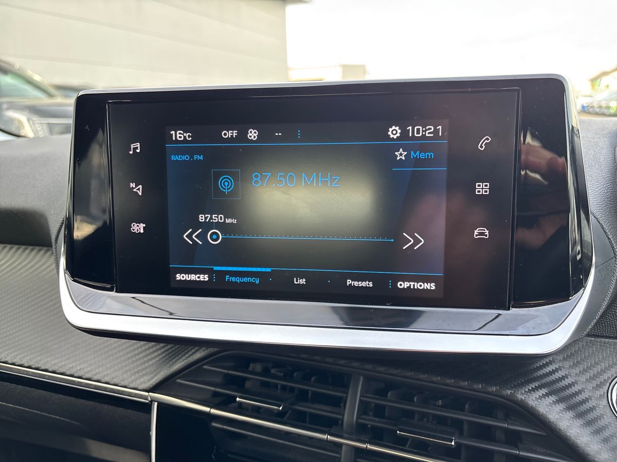 Used Peugeot 208 2023 for sale - 76112469: Photo 22