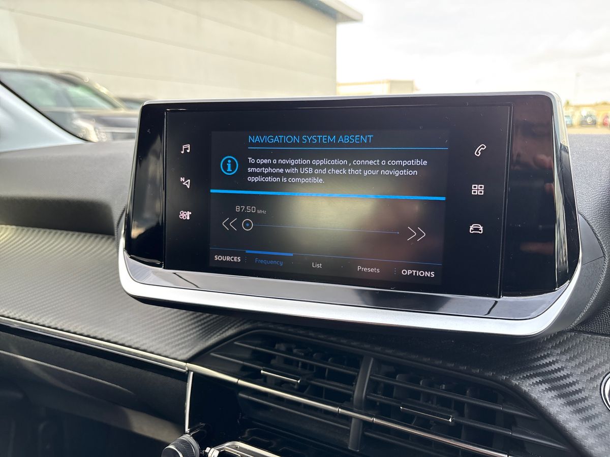 Used Peugeot 208 2023 for sale - 76112469: Photo 23