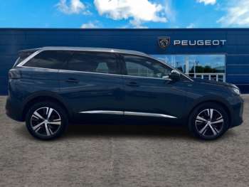 Used Peugeot 5008 2024 for sale - 74915105: Photo