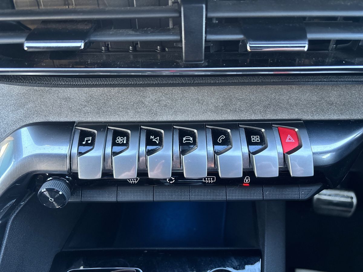 Used Peugeot 3008 2022 for sale - 76874537: Photo 19