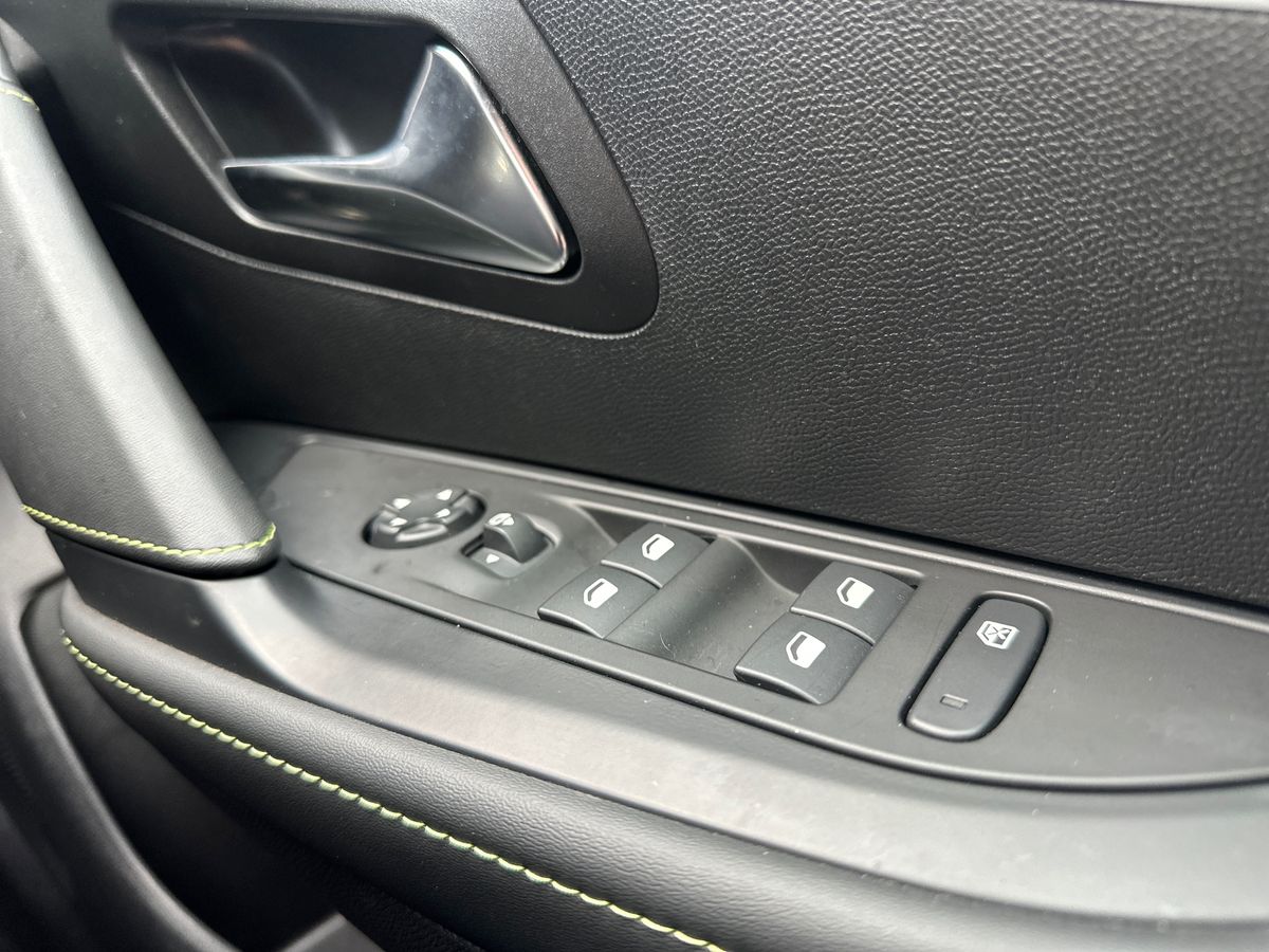 Used Peugeot 208 2024 for sale - 77638171: Photo 21