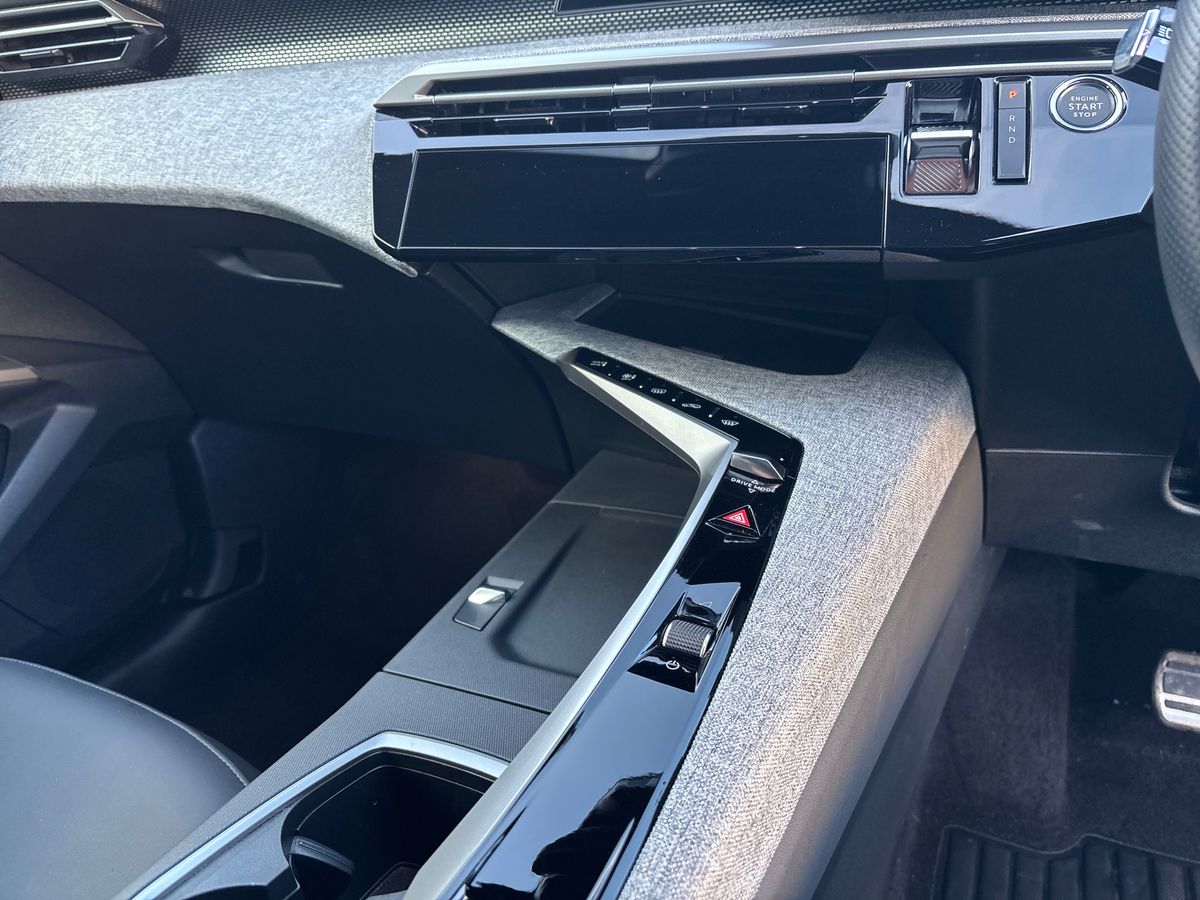 Used Peugeot 3008 2025 for sale - 76731623: Photo 18