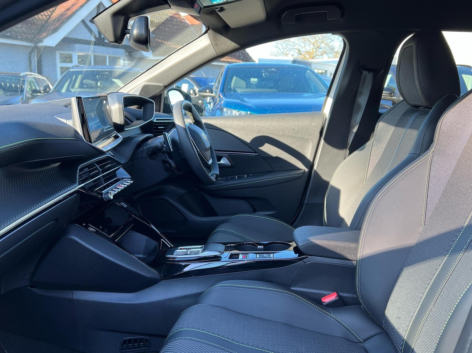 Used Peugeot 208 2025 for sale - 77013333: Photo 8