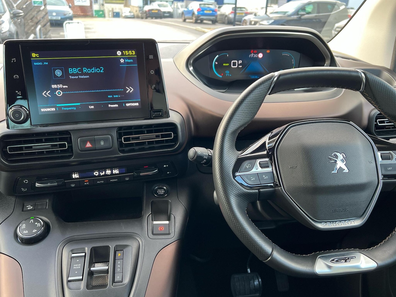 Used Peugeot Rifter 2023 for sale - 76675746: Photo 11