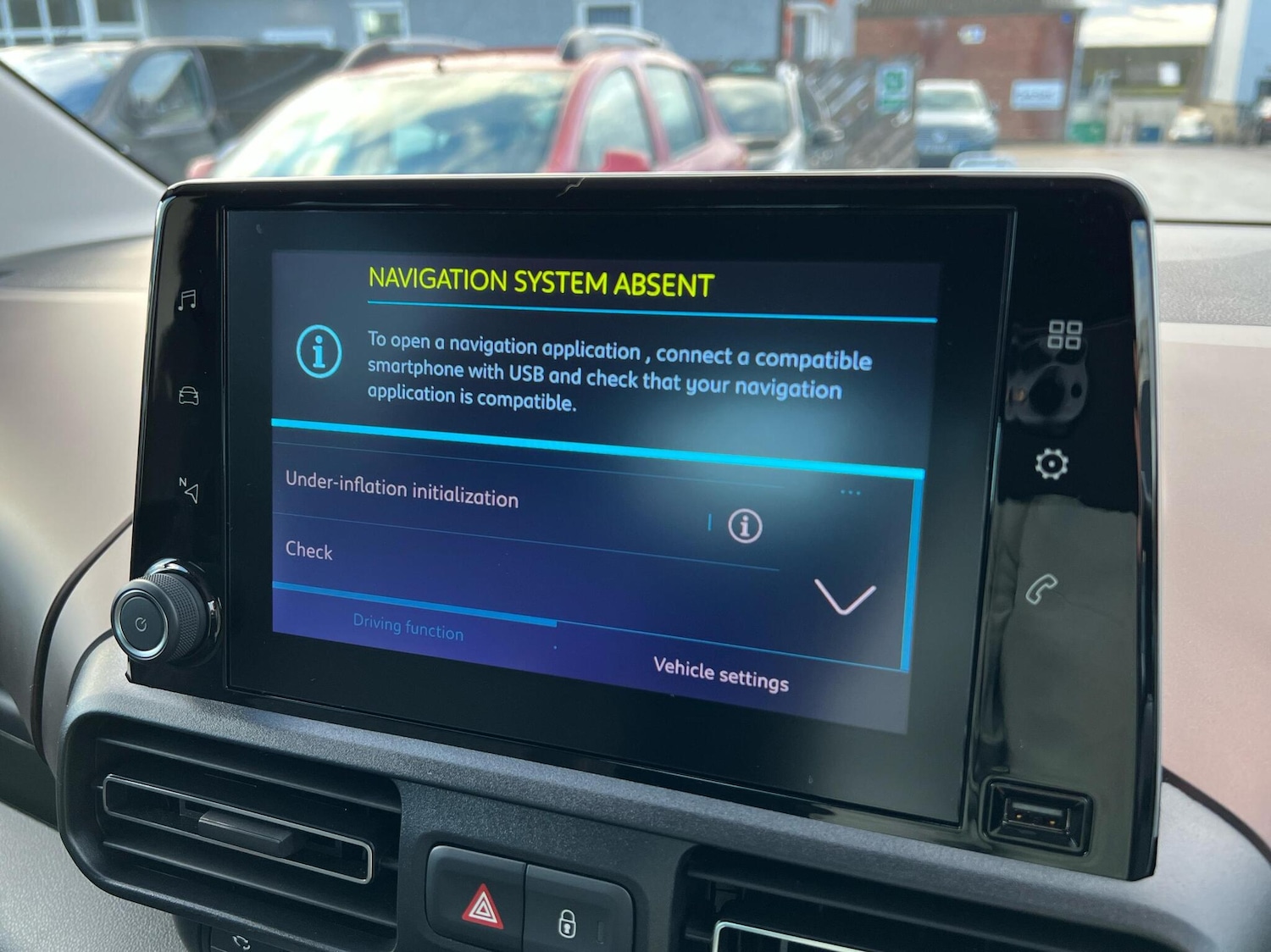 Used Peugeot Rifter 2023 for sale - 76675746: Photo 18