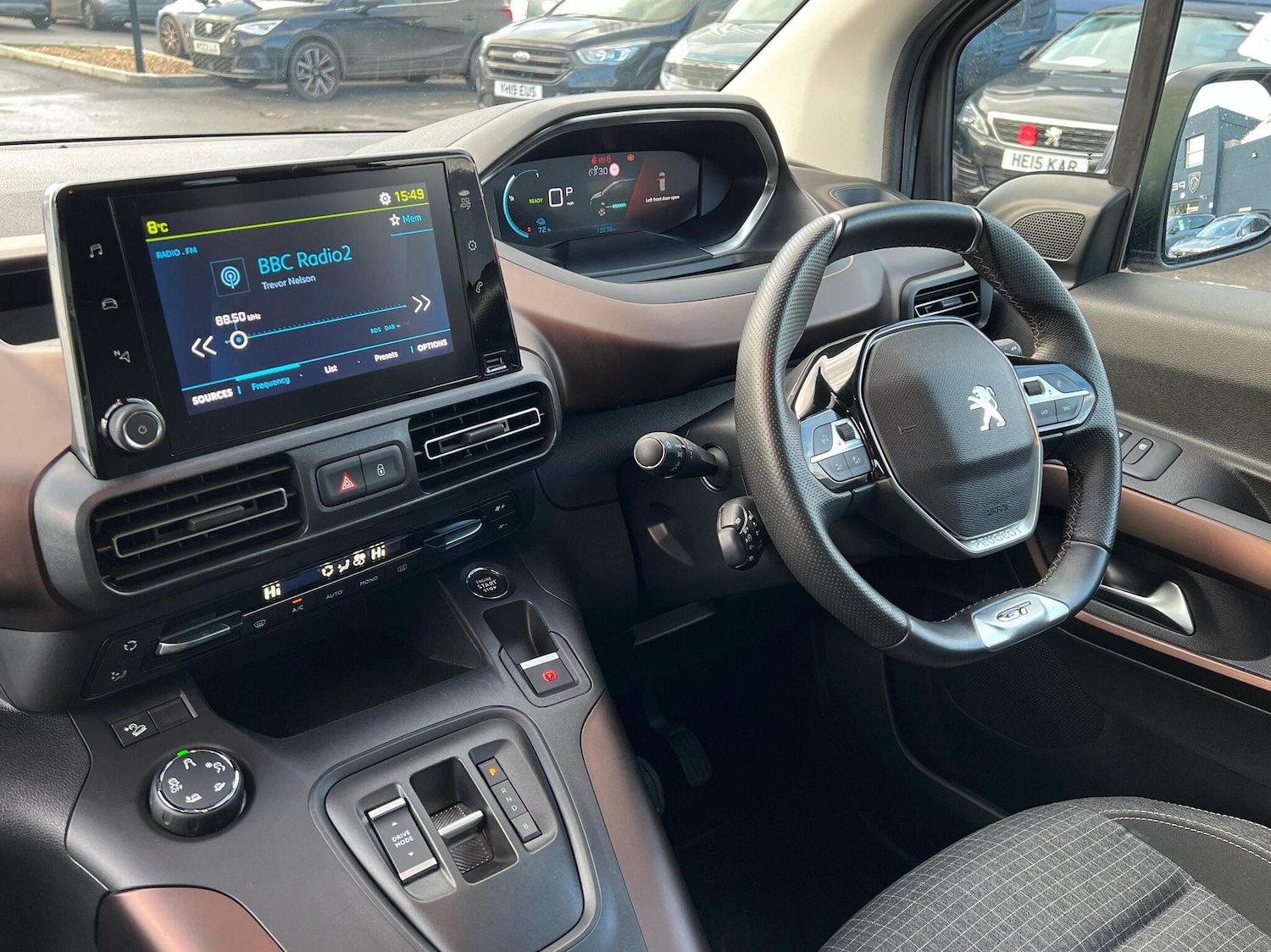 Used Peugeot Rifter 2023 for sale - 76675746: Photo 5