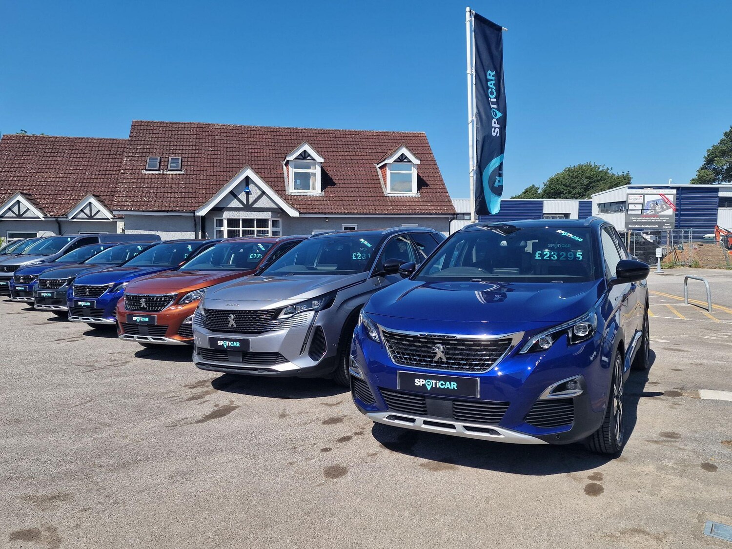 Used Peugeot 2008 2023 for sale - 77959594: Photo 4