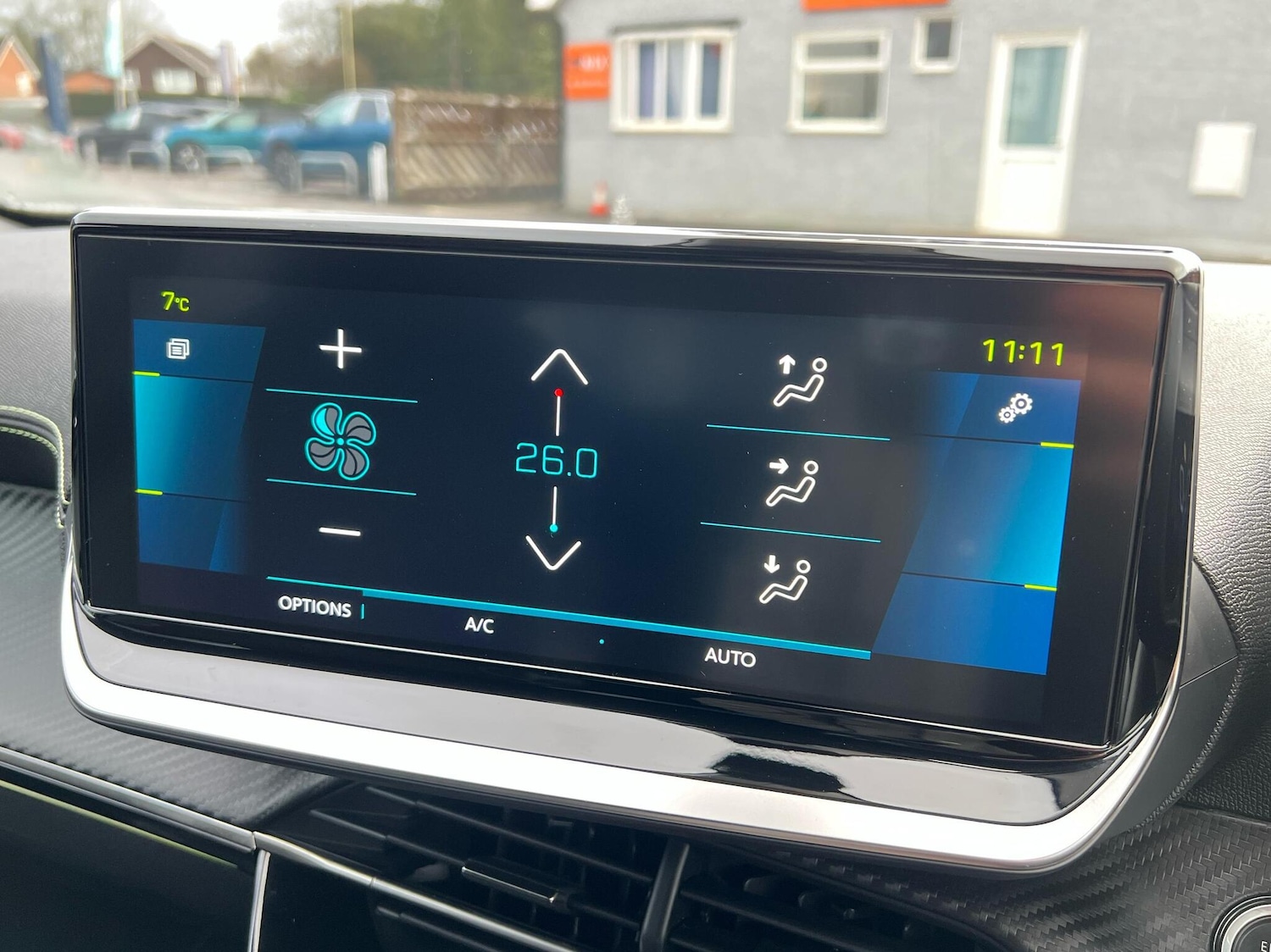 Used Peugeot 2008 2022 for sale - 77689418: Photo 15