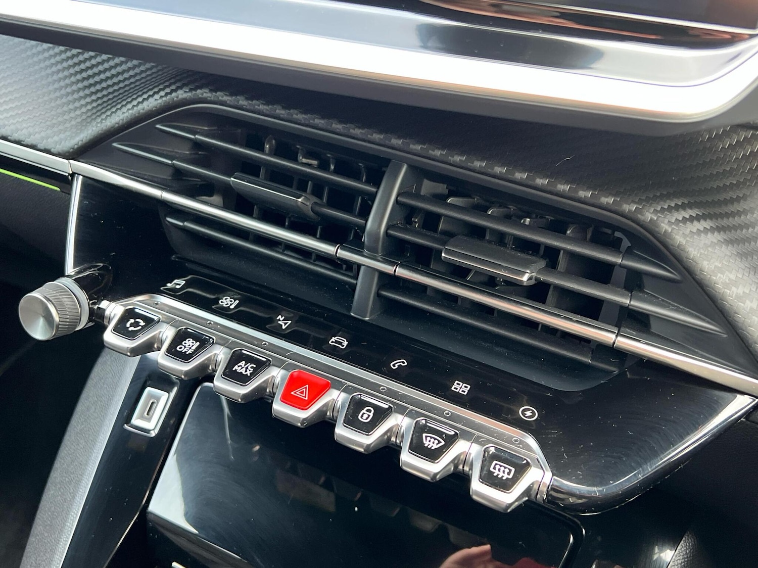 Used Peugeot 2008 2022 for sale - 77689418: Photo 23