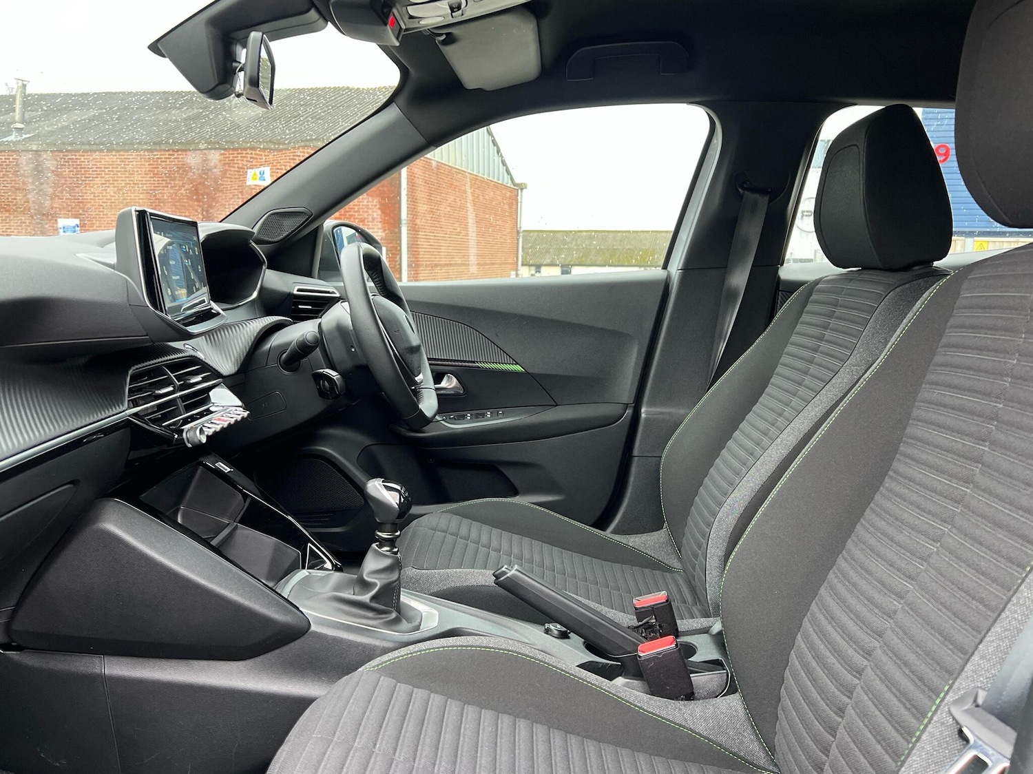 Used Peugeot 2008 2023 for sale - 77639152: Photo 9