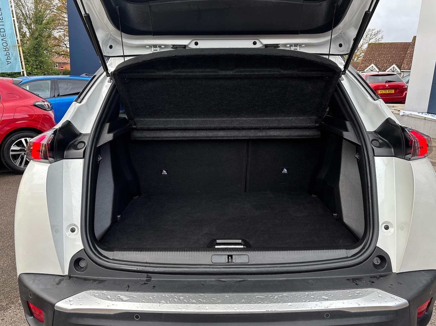 Used Peugeot 2008 2021 for sale - 76681254: Photo 5