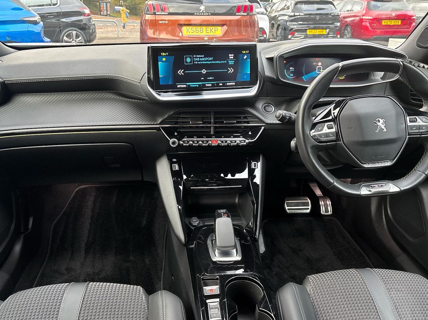 Used Peugeot 2008 2021 for sale - 76681254: Photo 7