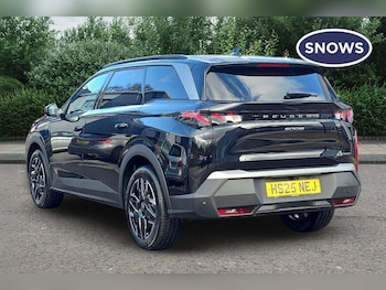 Used Peugeot 5008 2025 for sale - 77636479: Photo