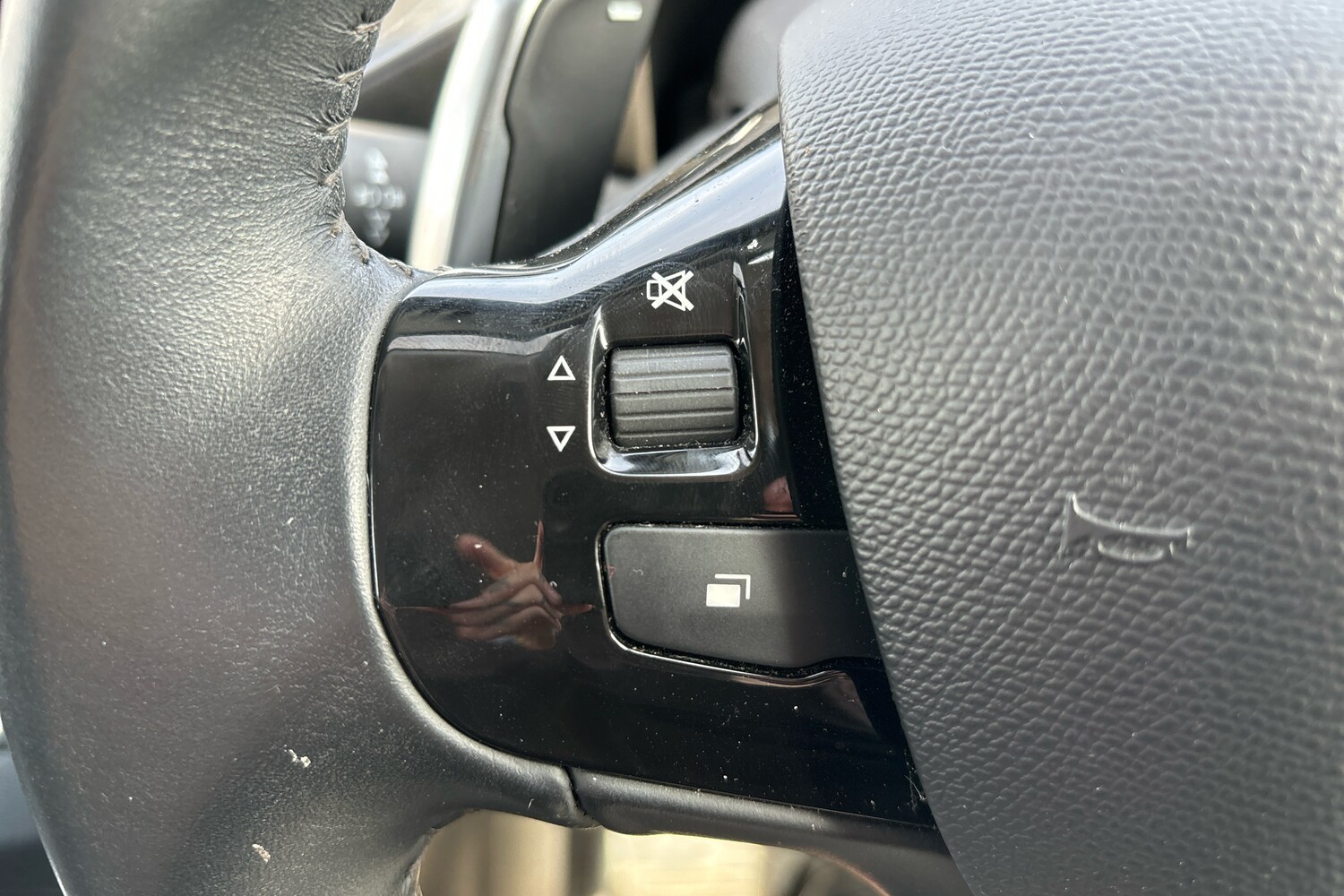 Used Peugeot 308 2021 for sale - 77370820: Photo 25