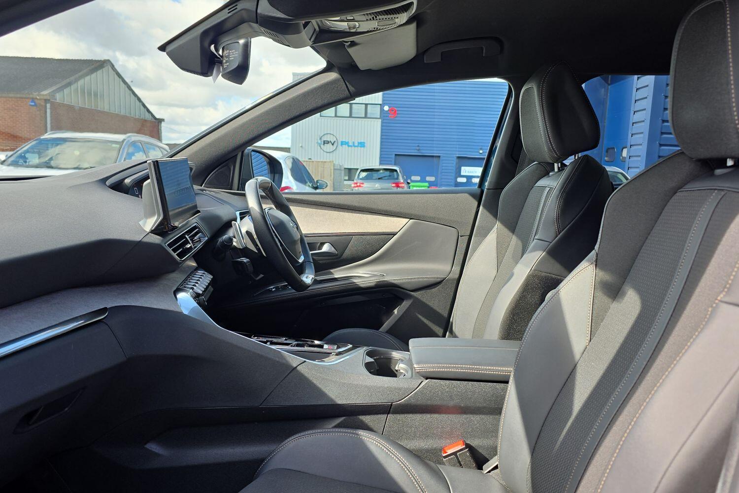 Used Peugeot 5008 2023 for sale - 78028520: Photo 9